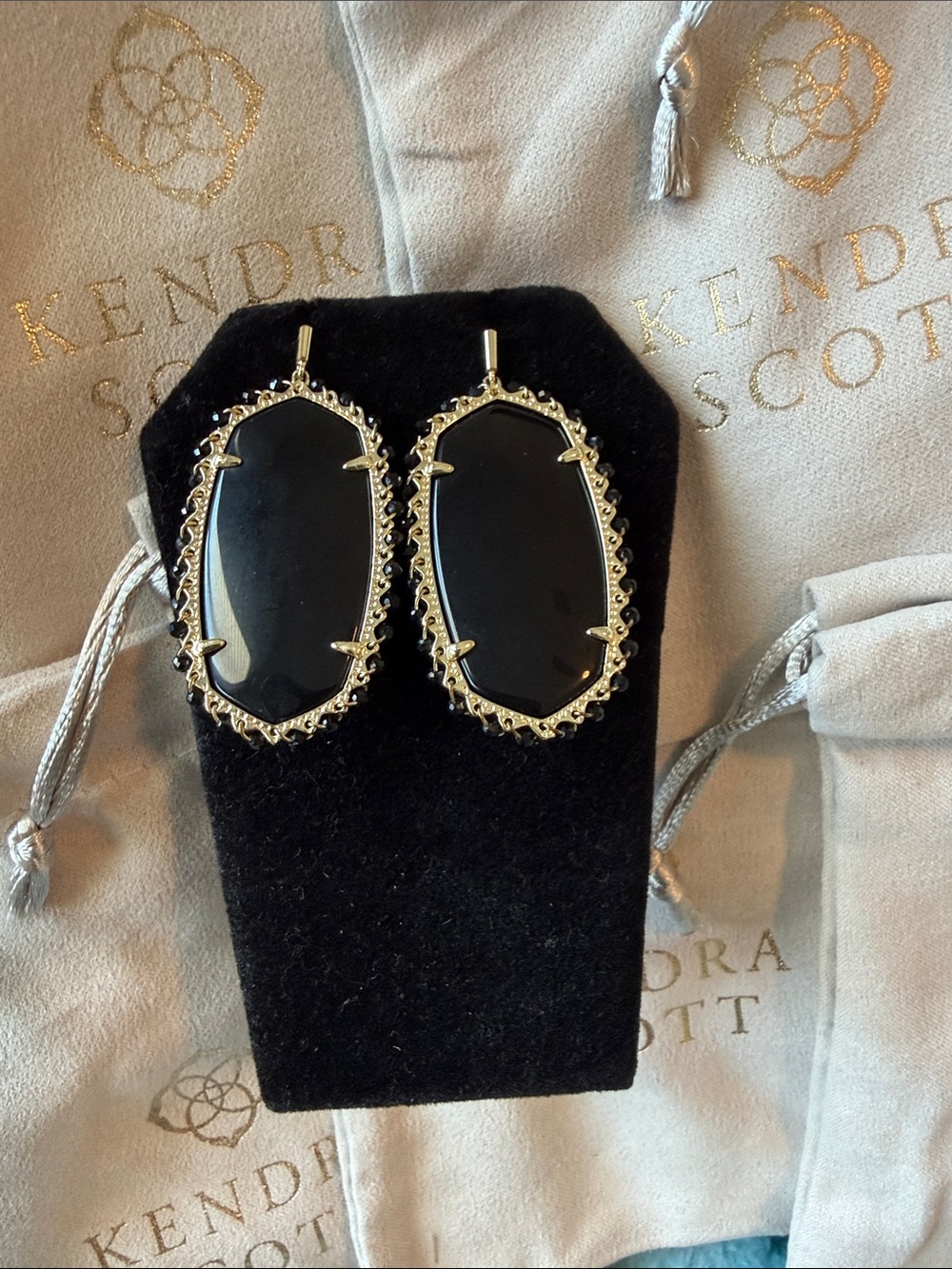 Kendra Scott Black and Gold Beaded Danielle Drop Earrings